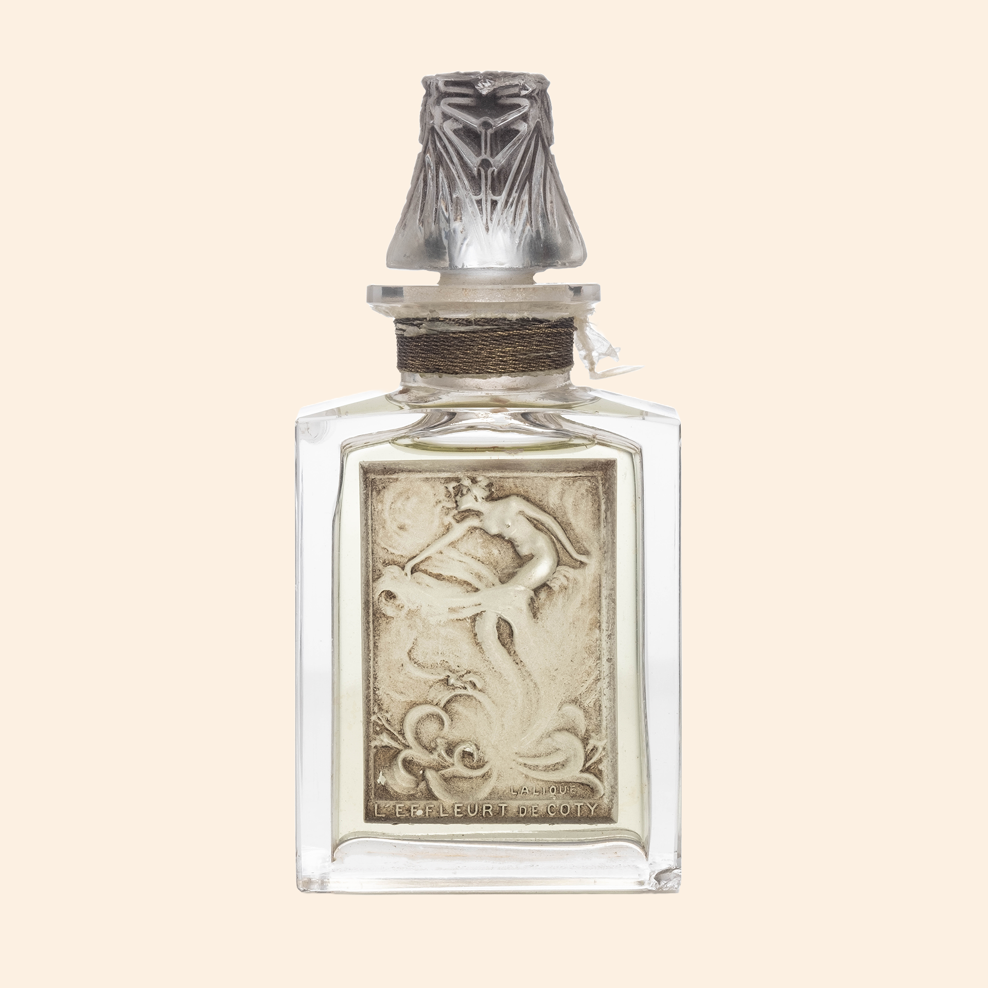 Muguet des bois coty perfume bottle